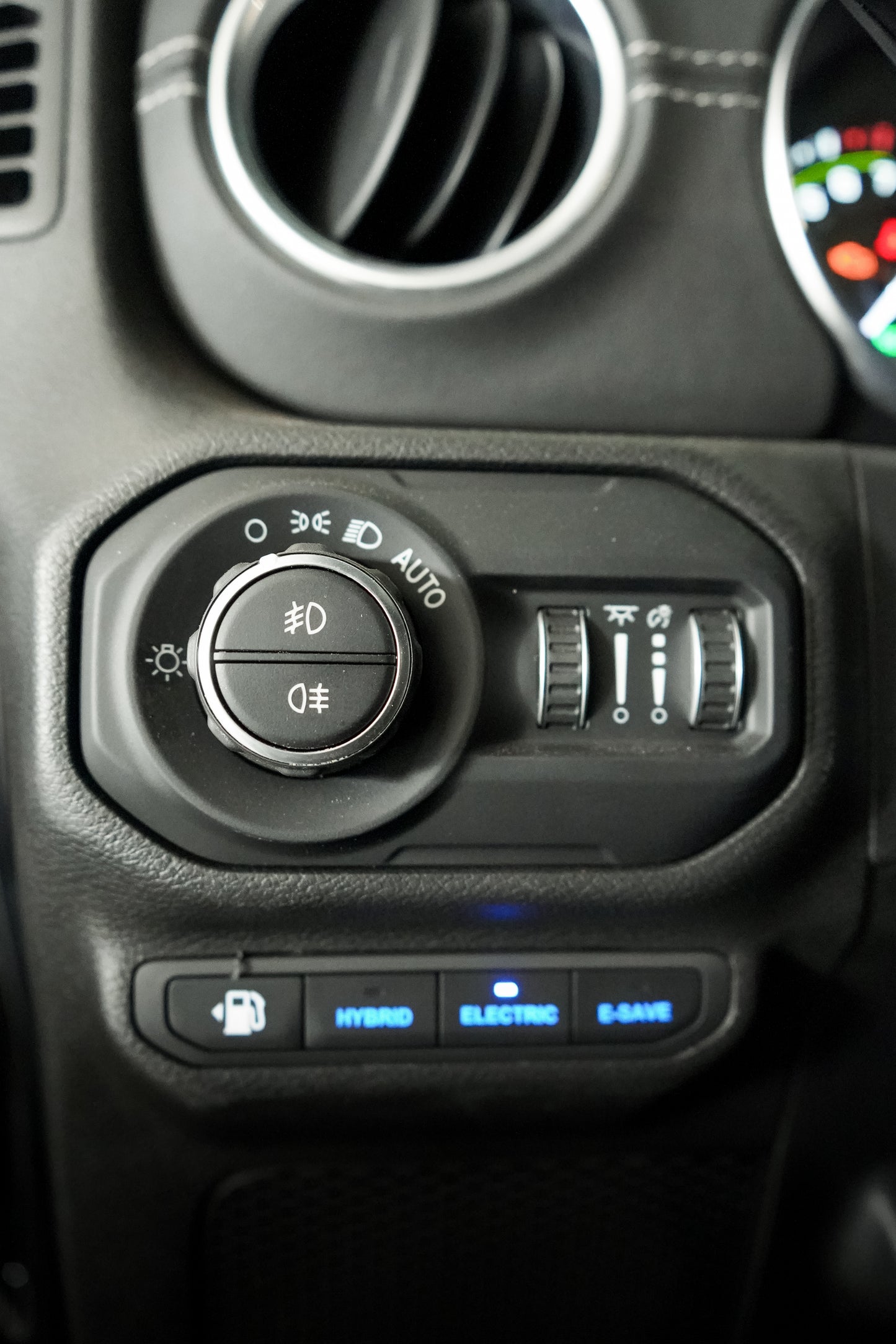 Jeep Wrangler 4xe Hybrid 2022 – 10 000 km